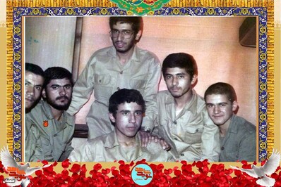 نفر دوم از چپ شهید احمد صالحی‌نژاد