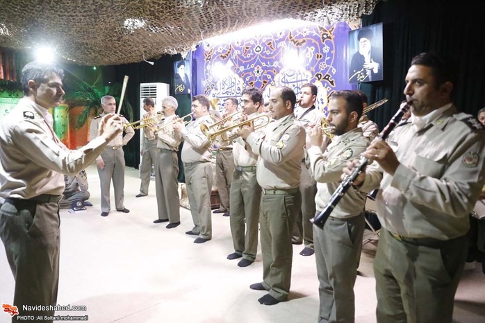 مراسیم الوداع مع الشهید حسین ادیبان بمقبرة شهداء طهران