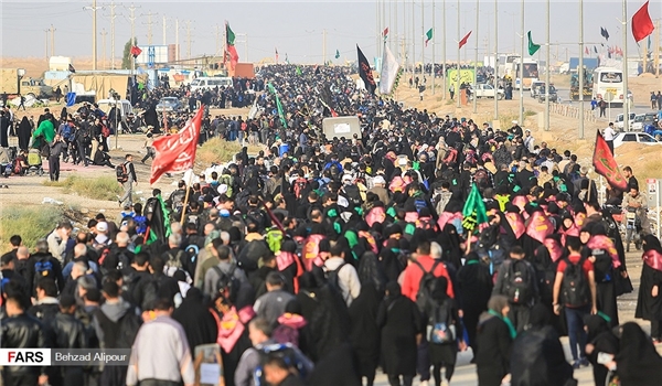 Iran Blasts Western Media for Failure to Cover Arbaeen Walk Iran Blasts Western Media for Failure to Cover Arbaeen Walk