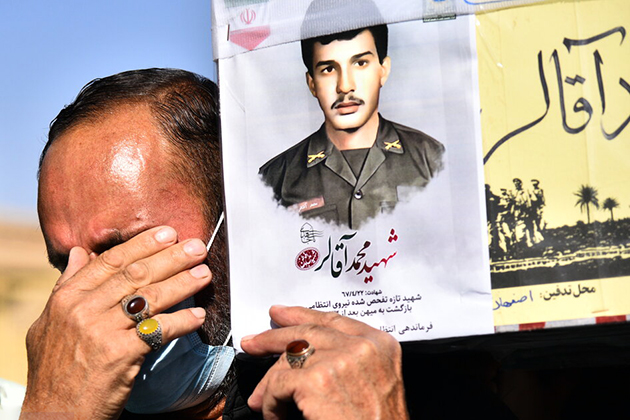 شهیدی از 33 سال قبل در خاک وطن آرام گرفت