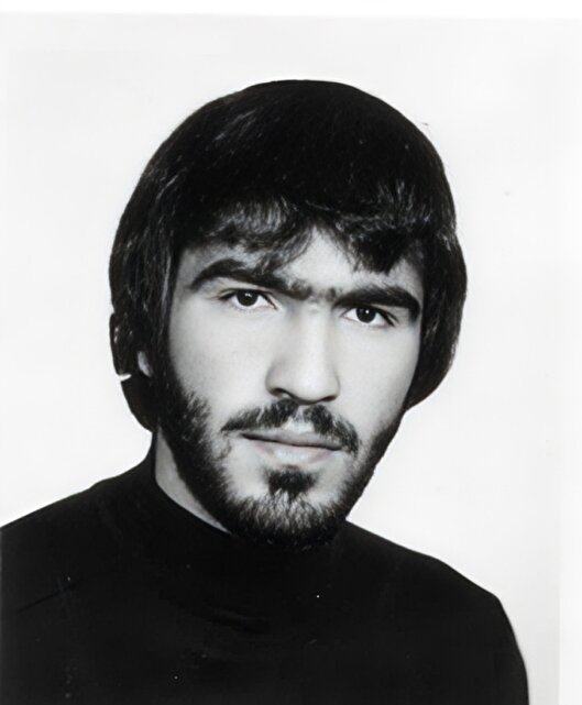 لباس رزمش را لباس دامادی می‌دانست