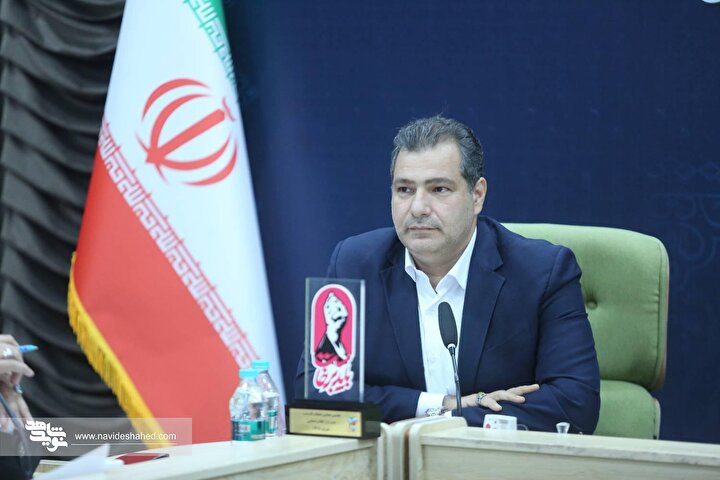 تحقق آرمان‌های شهدا مهمترین هدف کارمند تراز انقلاب است